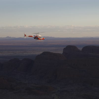 MVZ passing Kata Tjuta